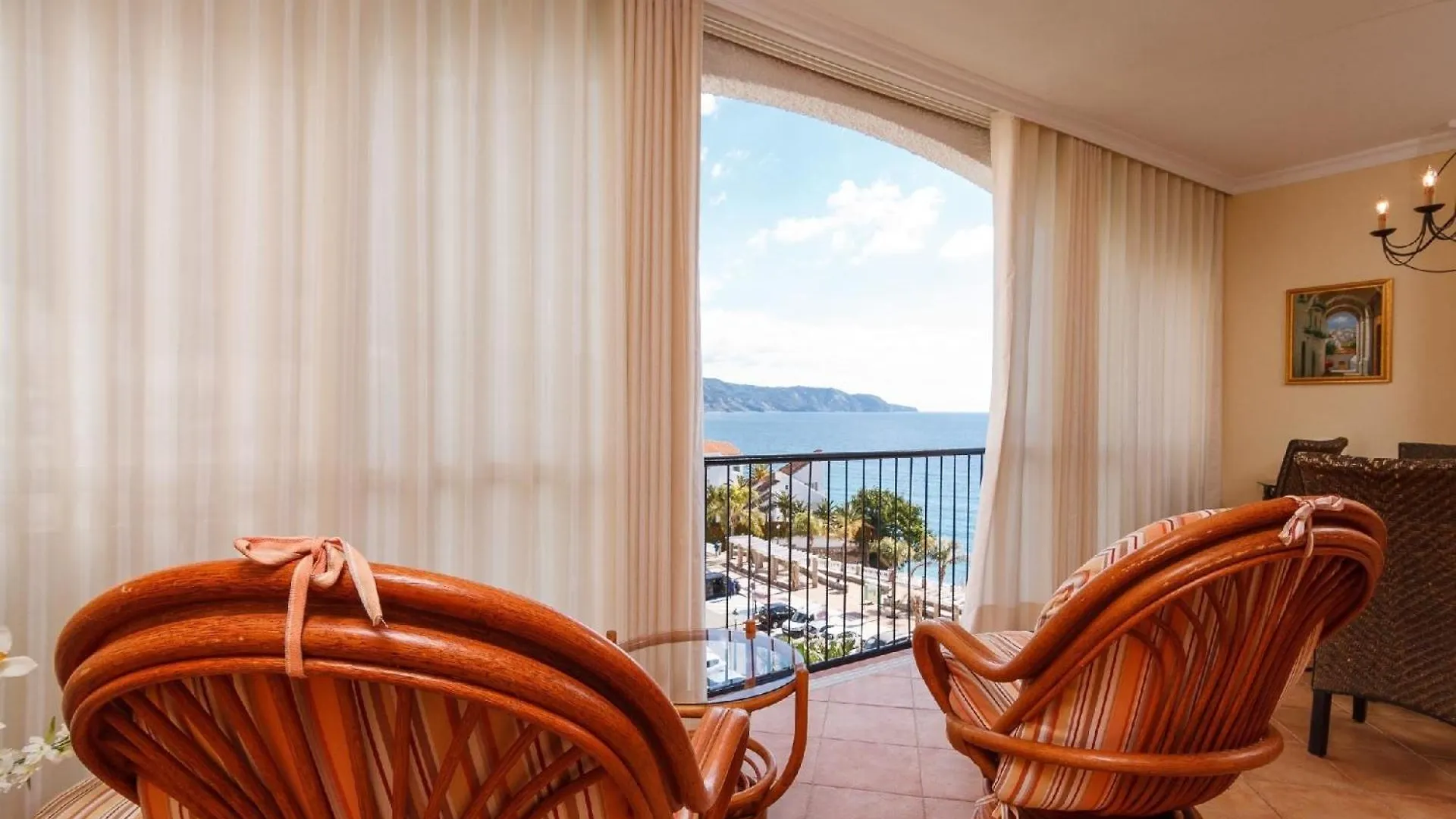 Apartment Ferienwohnung Fuer 4 Personen Ca 80 Qm In Nerja, Andalusien Costa Del Sol
